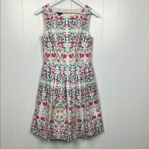 Talbots Womens Dress 4P Red White Sleeveless Floral Print Zip Back Fit/Flare EUC